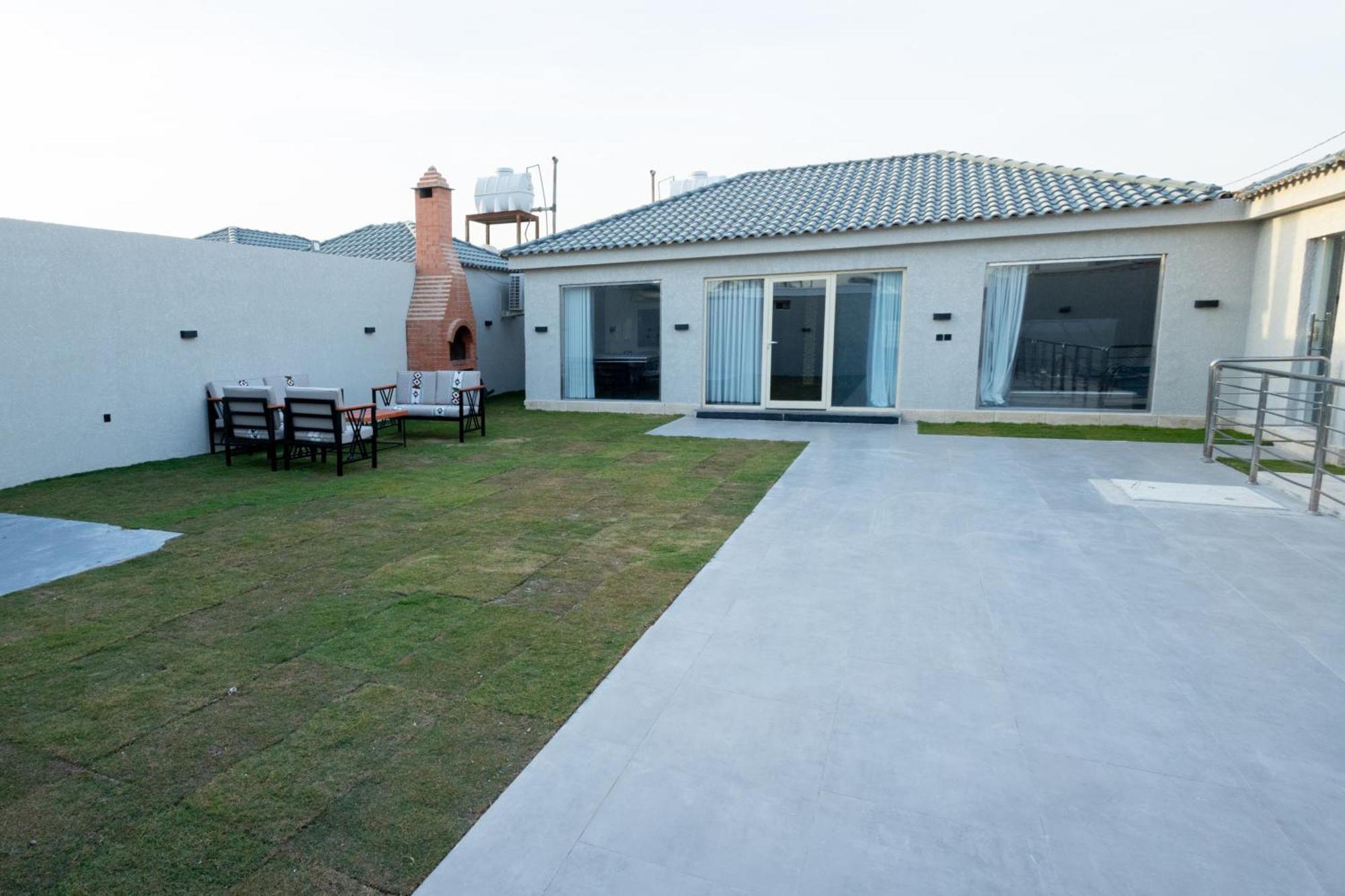 Alasdaf Chalets Ar Riyad Esterno foto