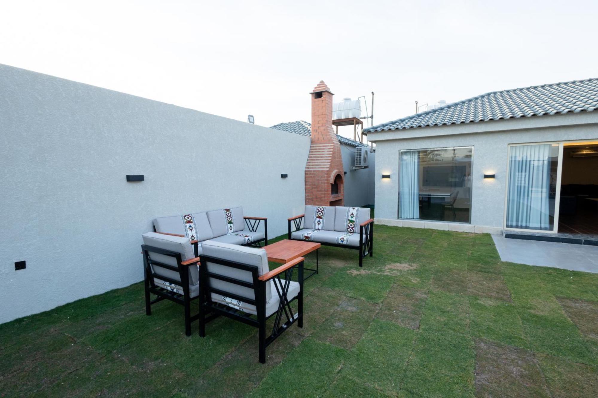 Alasdaf Chalets Ar Riyad Esterno foto